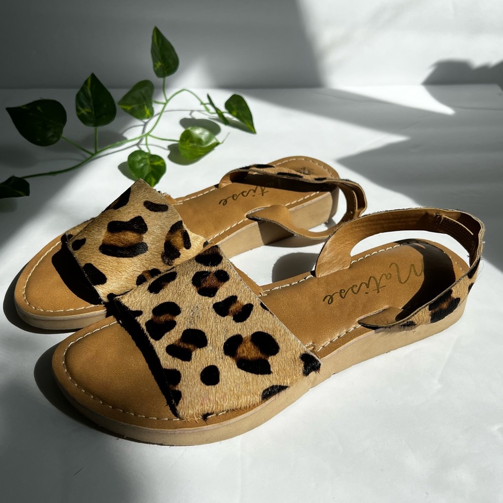 Matisse Chill Leather sandals size 6